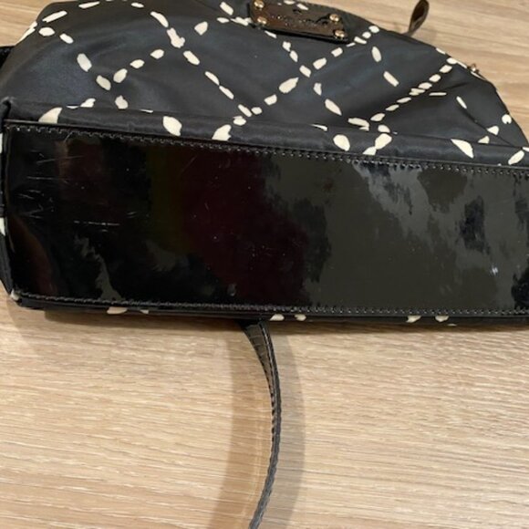 Kate Spade Shoulder Bag Black and White, red interior - Picture 8 of 8